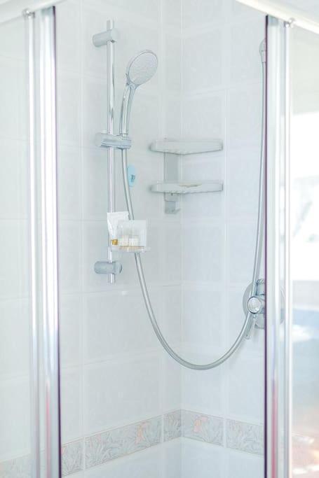 Navigli - Downtown - Duomo Spacious Two Bedroom Apartment - Close To Metro - Ac - Wi-Fi 米兰 外观 照片