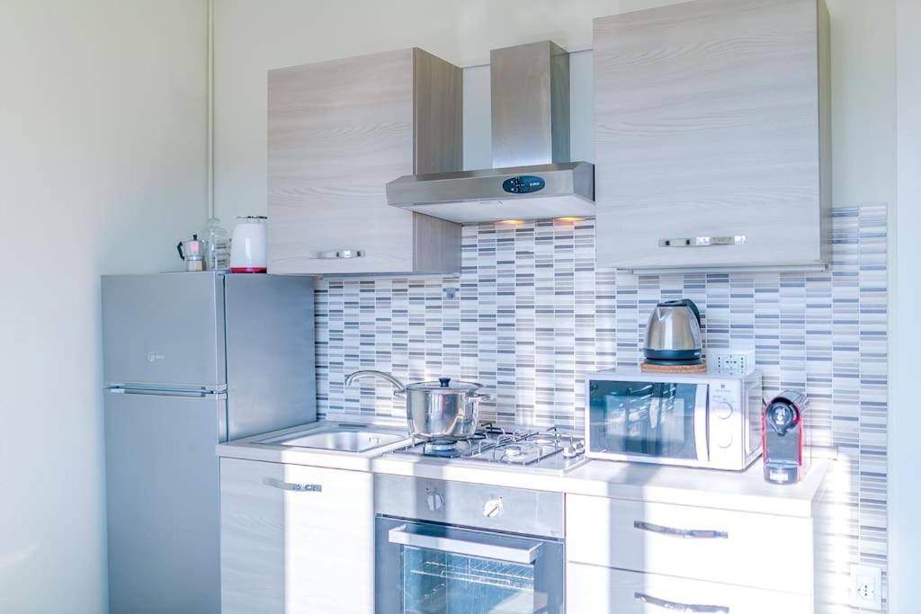Navigli - Downtown - Duomo Spacious Two Bedroom Apartment - Close To Metro - Ac - Wi-Fi 米兰 外观 照片