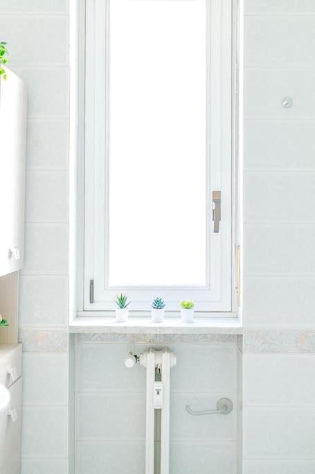 Navigli - Downtown - Duomo Spacious Two Bedroom Apartment - Close To Metro - Ac - Wi-Fi 米兰 外观 照片